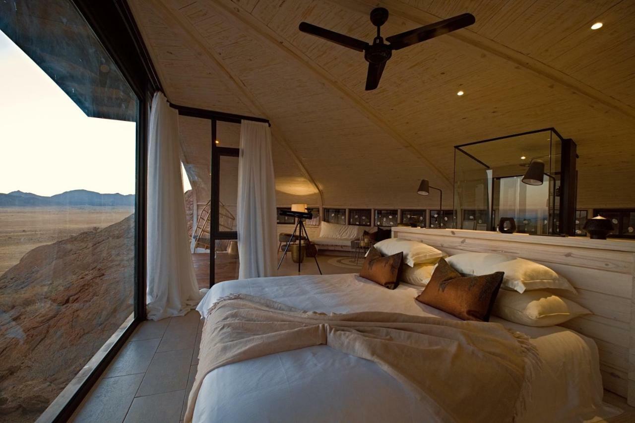 Desert Whisper Solitaire Extérieur photo